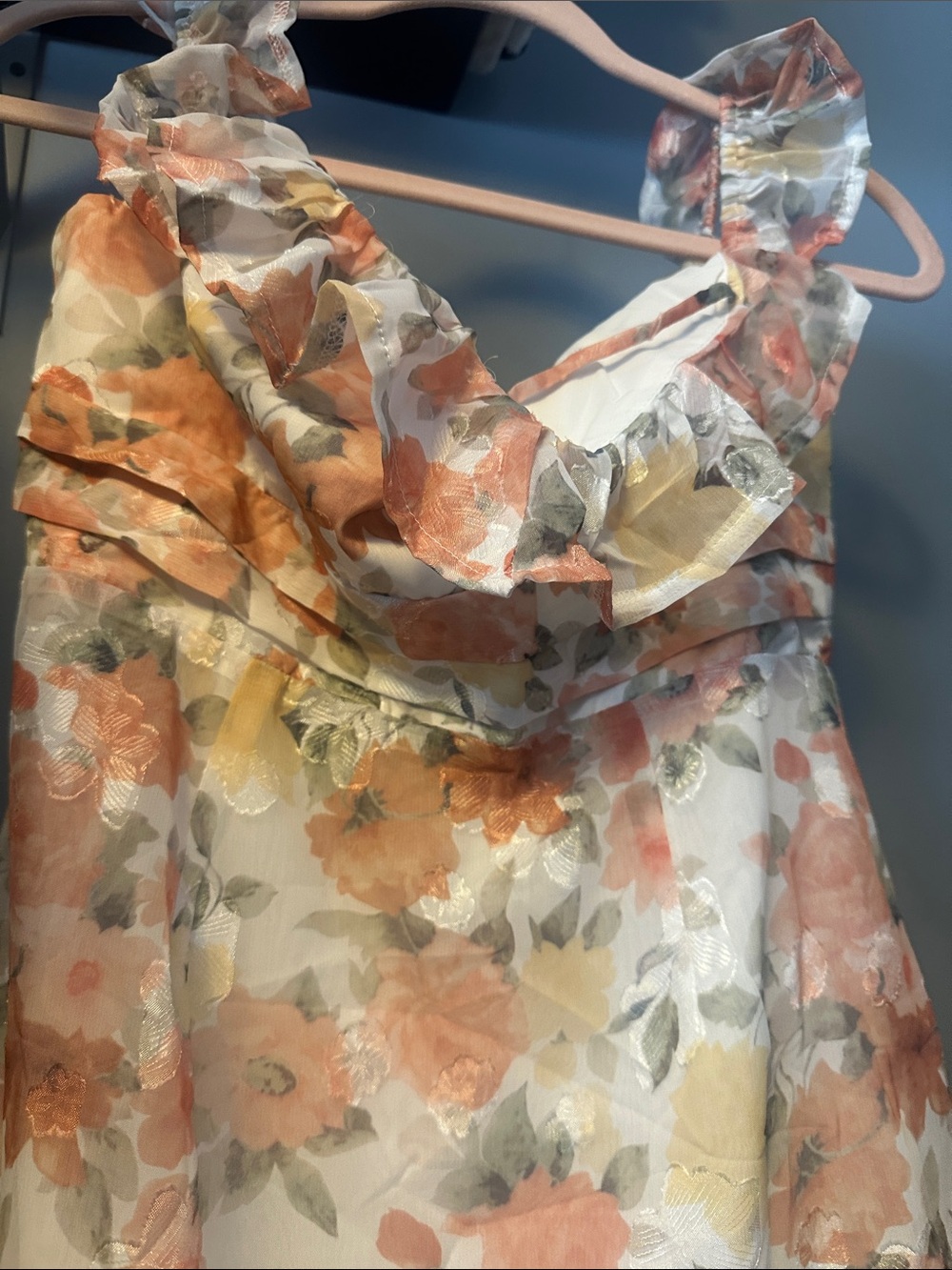 Selfie Leslie Peach Floral Mini Dress with Ruffles - Picture 4 of 4